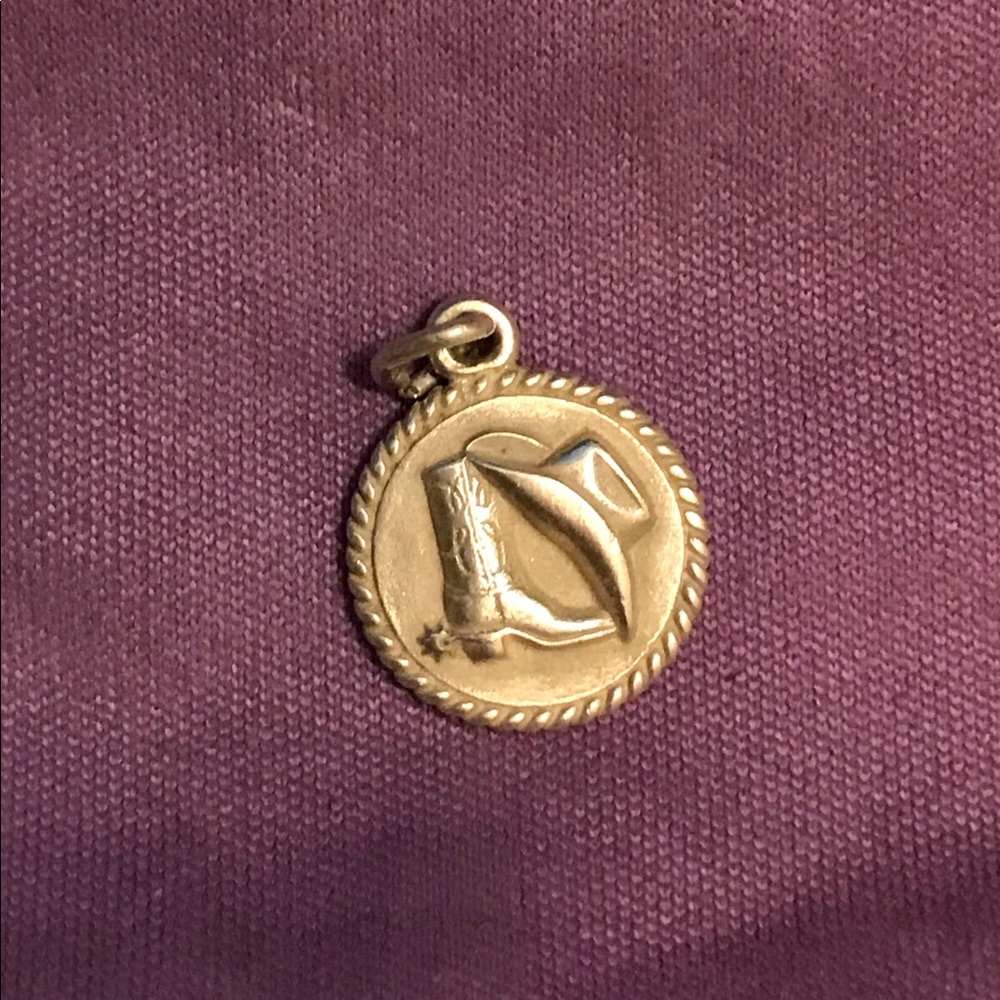 Very rare vintage James Avery charm